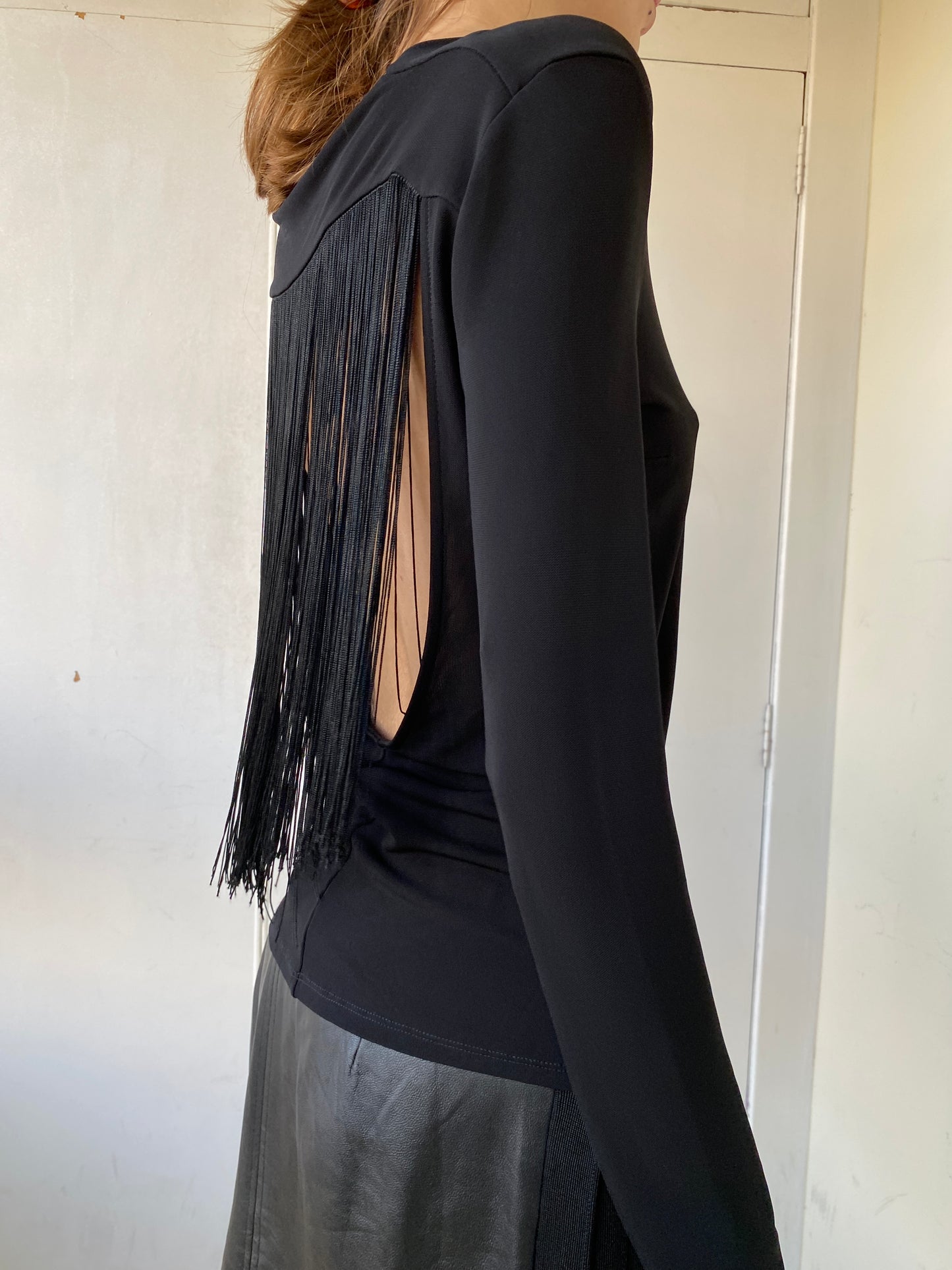 FRINGE OPEN BACK TOP