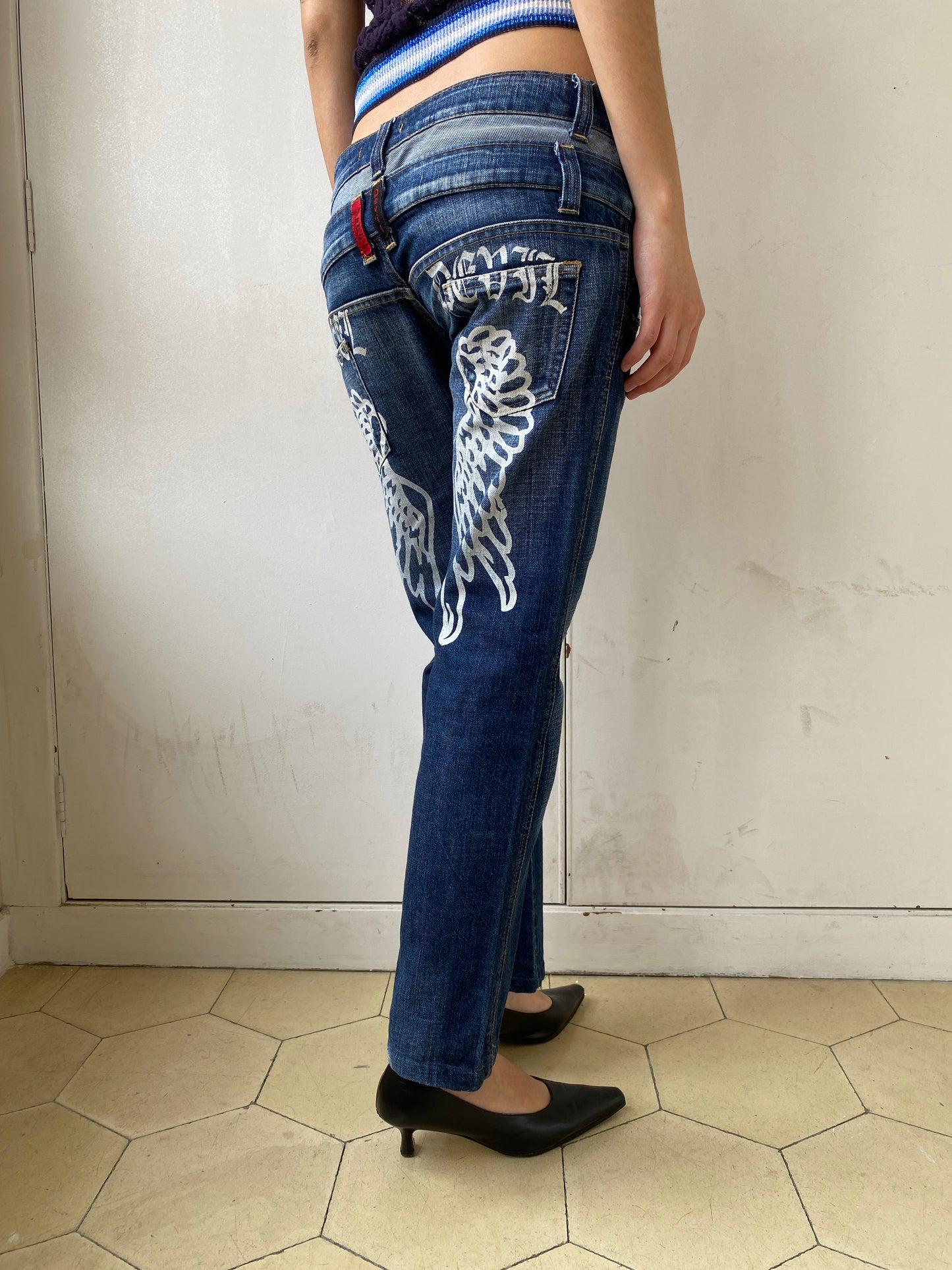 DOUBLE-WAIST DENIM