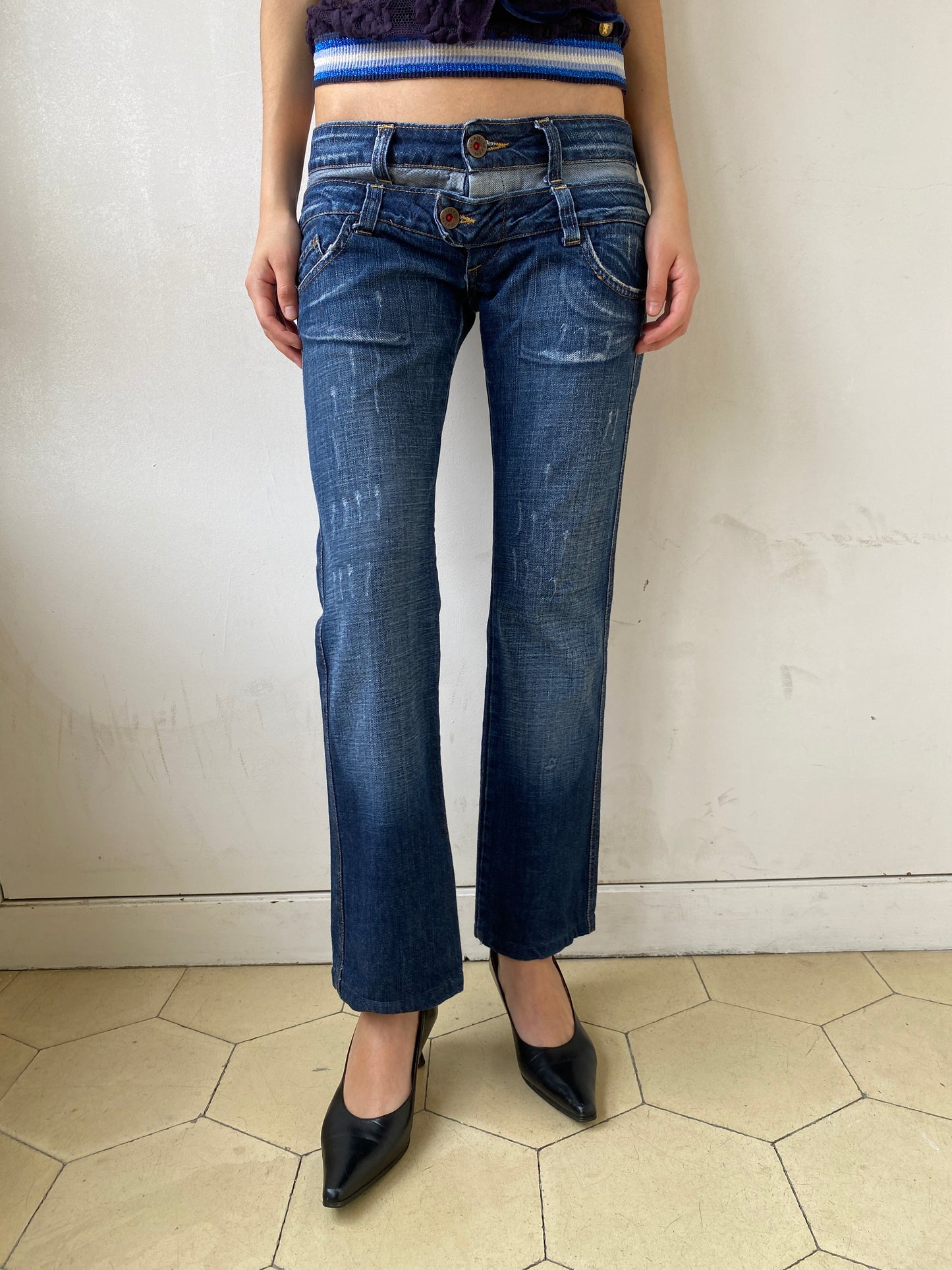 DOUBLE-WAIST DENIM