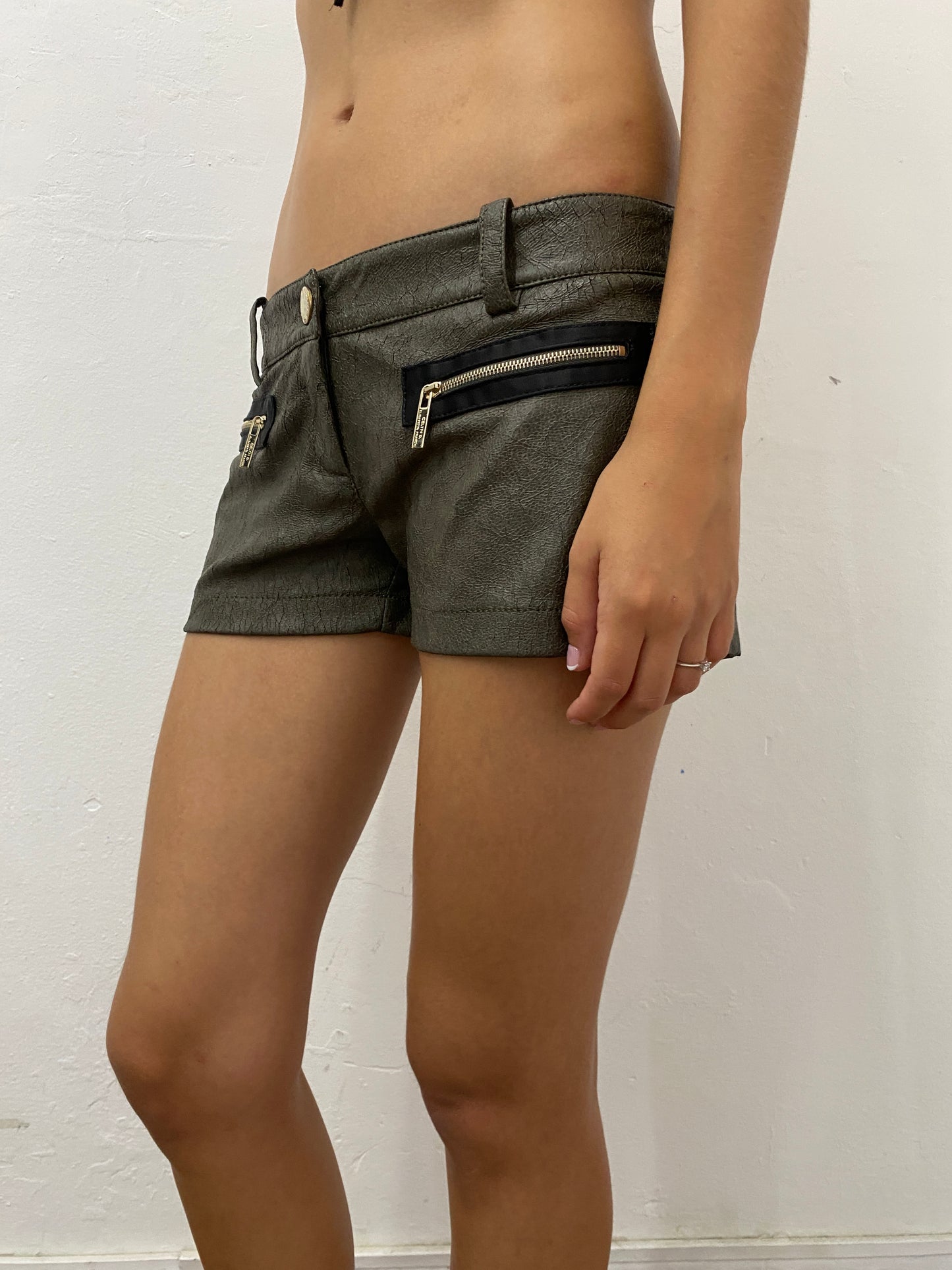 MINI LEATHER SHORTS