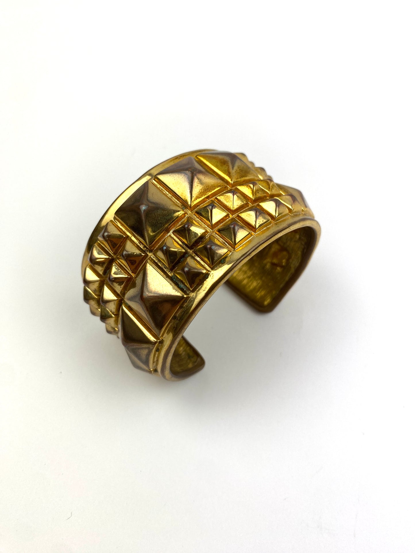 GOLD CUFF BRACELET