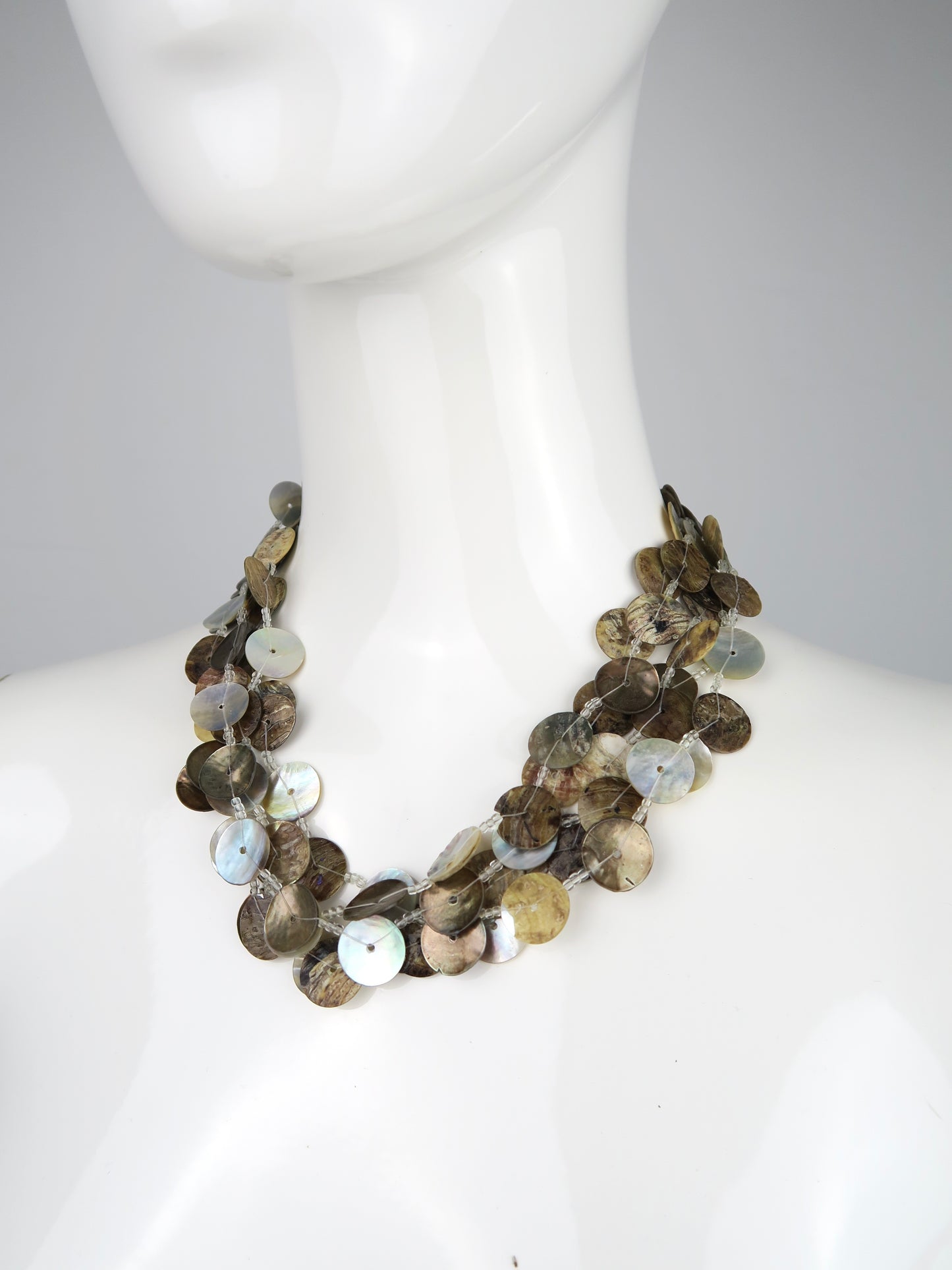 MOTHER OF PEARL NECKLACE