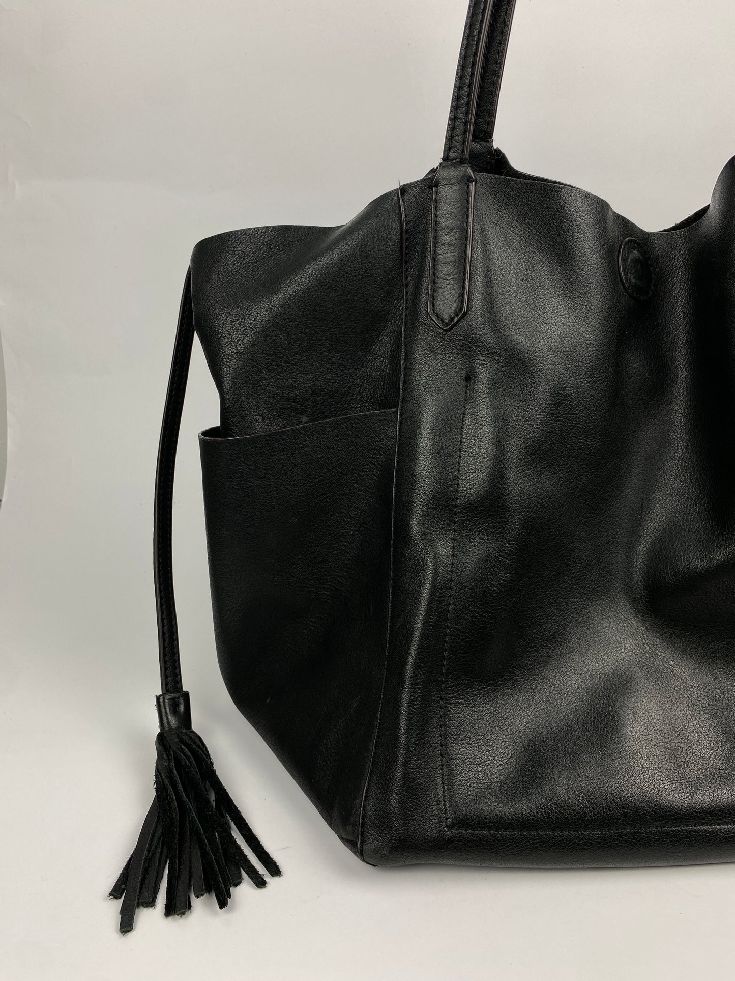 BLACK LEATHER TOTE BAG