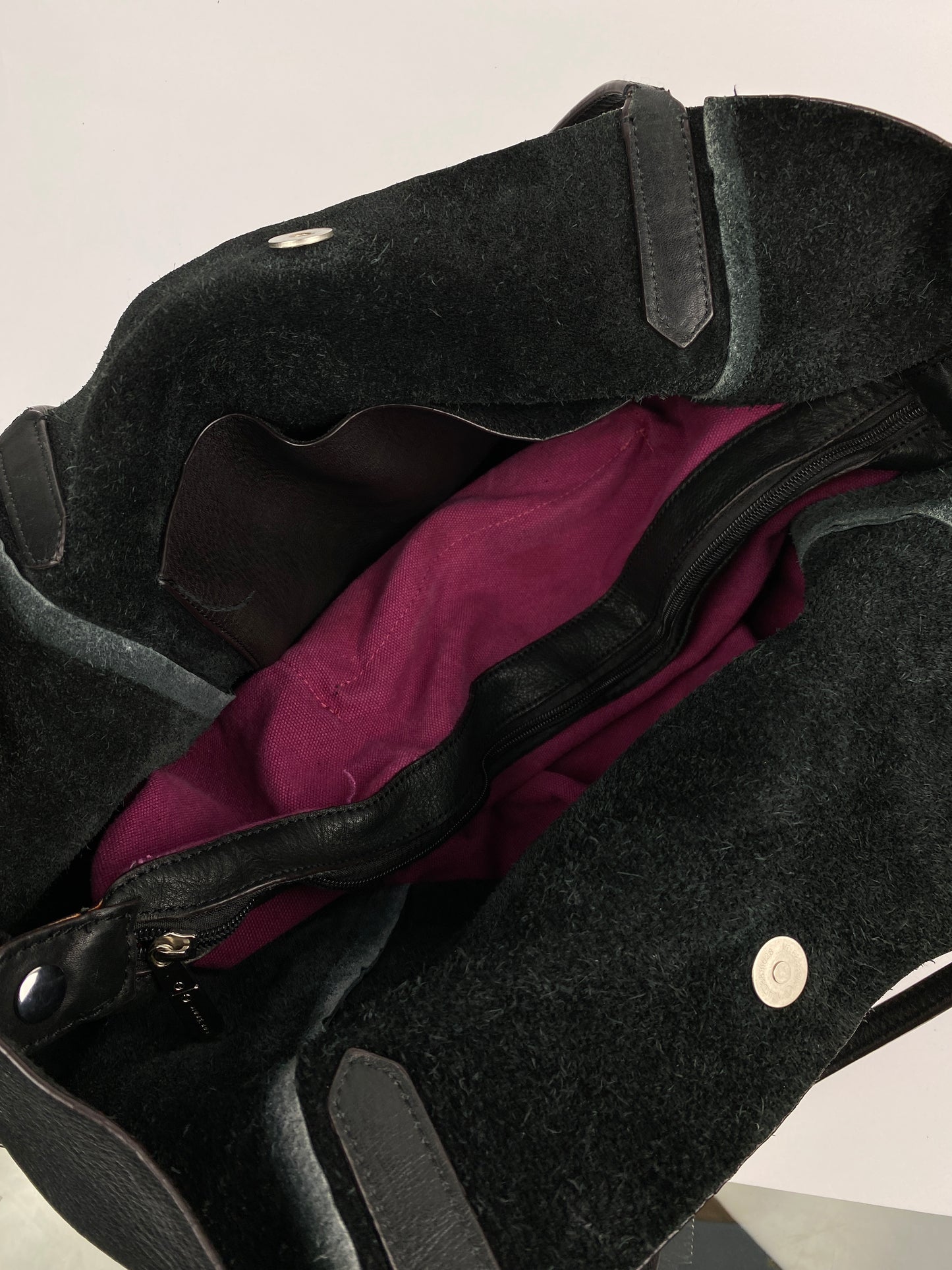 BLACK LEATHER TOTE BAG