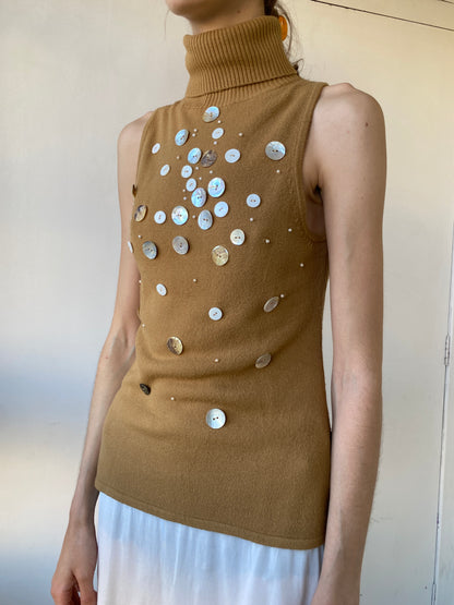 MOTHER OF PEARL KNIT TOP