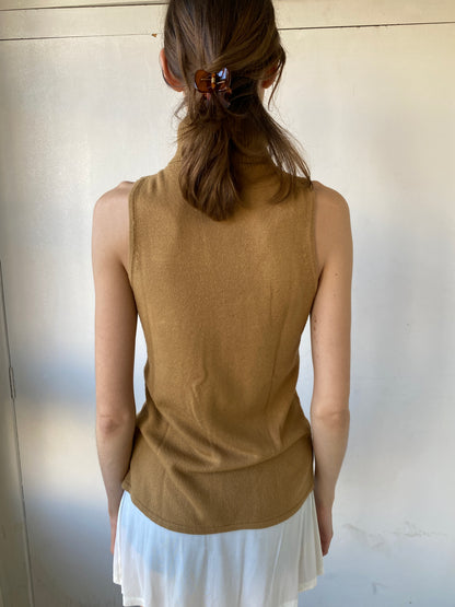 MOTHER OF PEARL KNIT TOP