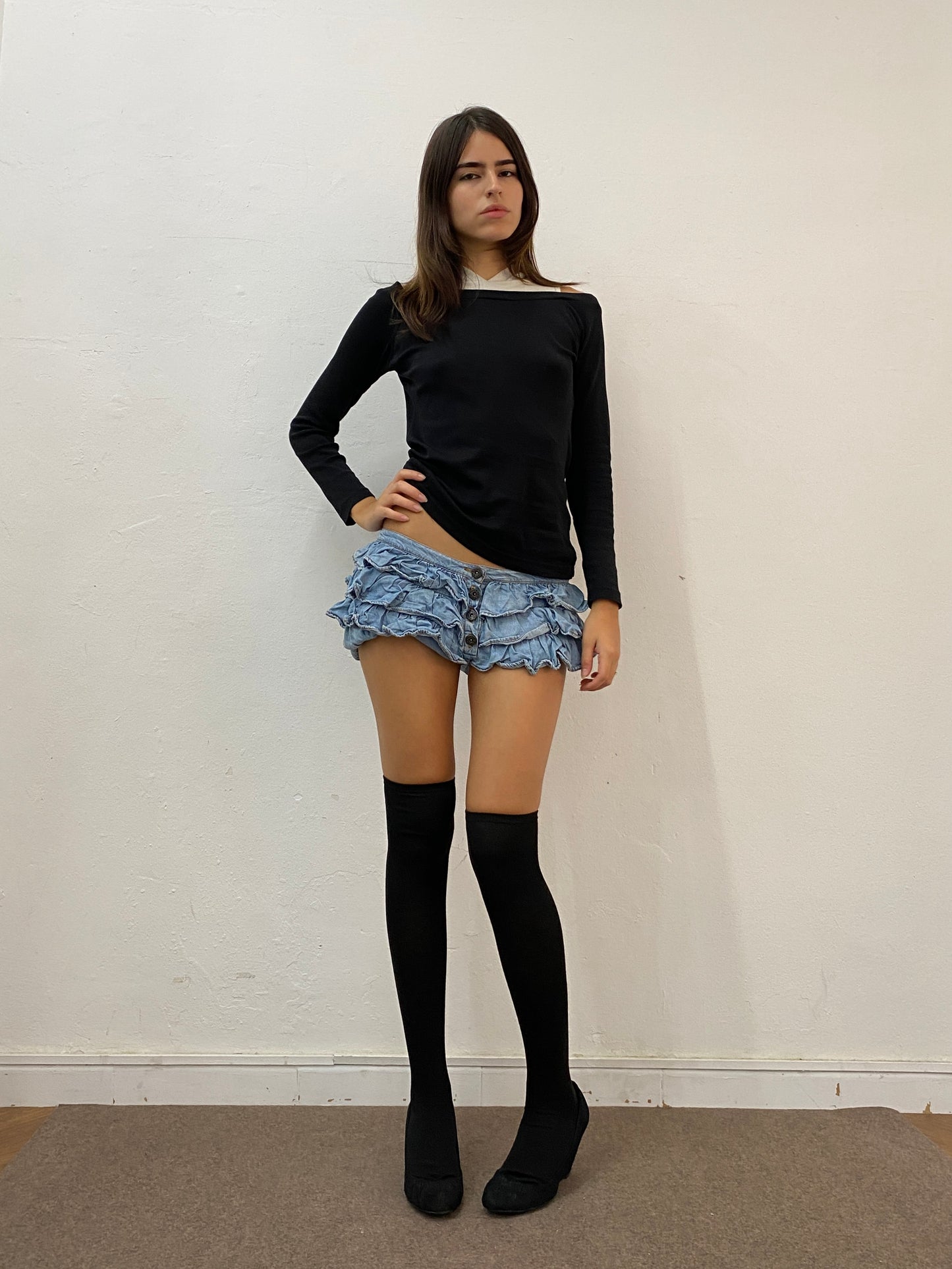 OFF-SHOULDER HOODIE TOP