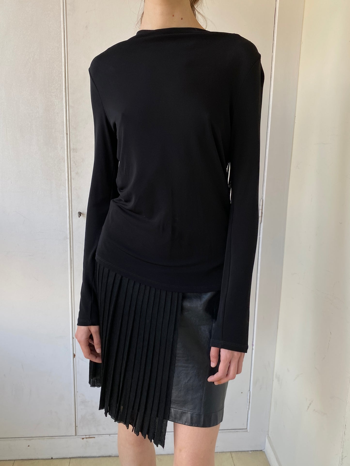 FRINGE OPEN BACK TOP