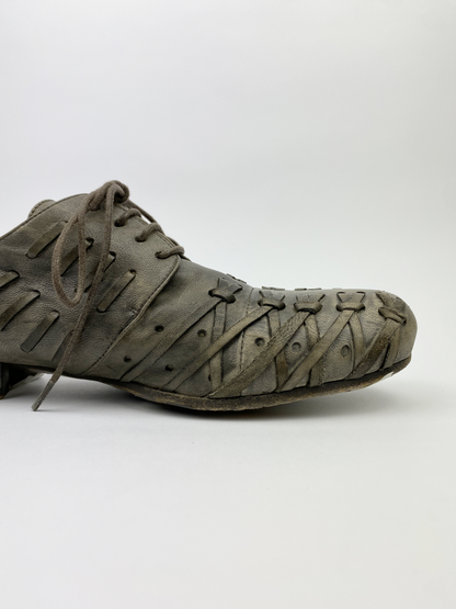 CRISSCROSS SHOES